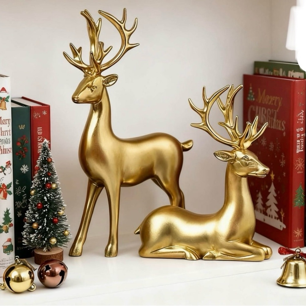 Elegant Gold Reindeer Figurine Set
